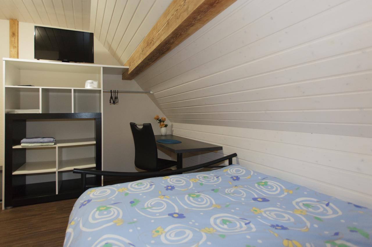 Haus Am Asang Hotel Löwenstein Екстериор снимка