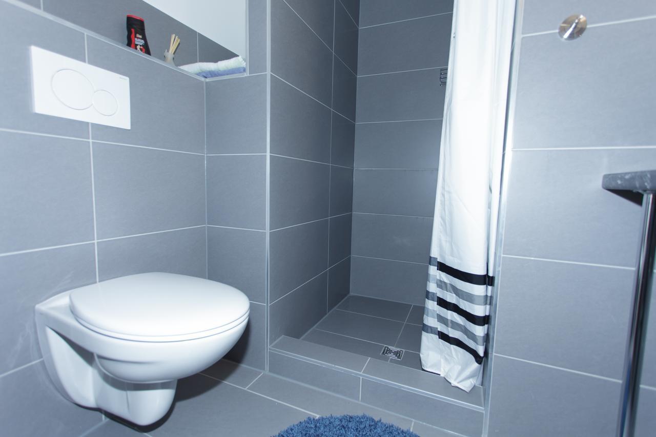 Haus Am Asang Hotel Löwenstein Екстериор снимка