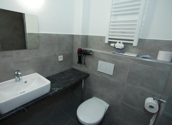 Haus Am Asang Hotel Löwenstein Екстериор снимка