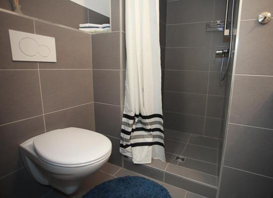 Haus Am Asang Hotel Löwenstein Екстериор снимка